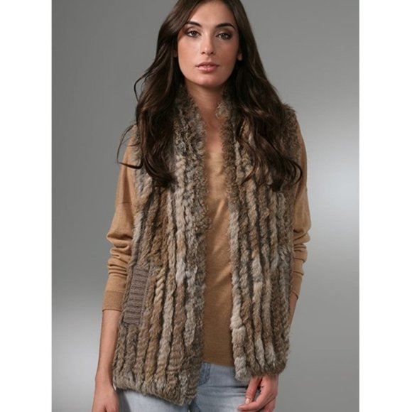 Marc by Marc Jacobs rabbit fur vest - Picture 1 of 4